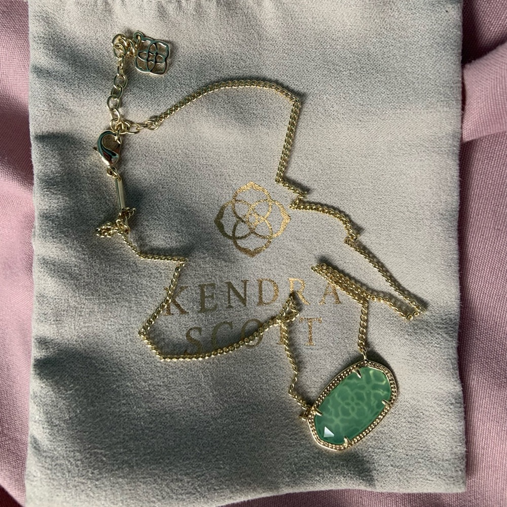 Kendra Scott Elisa Necklace
